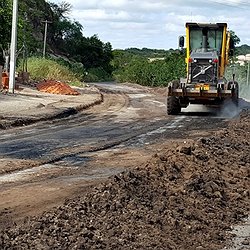 Iniciadas as obras de recuperação do asfalto para Massapê do Piauí